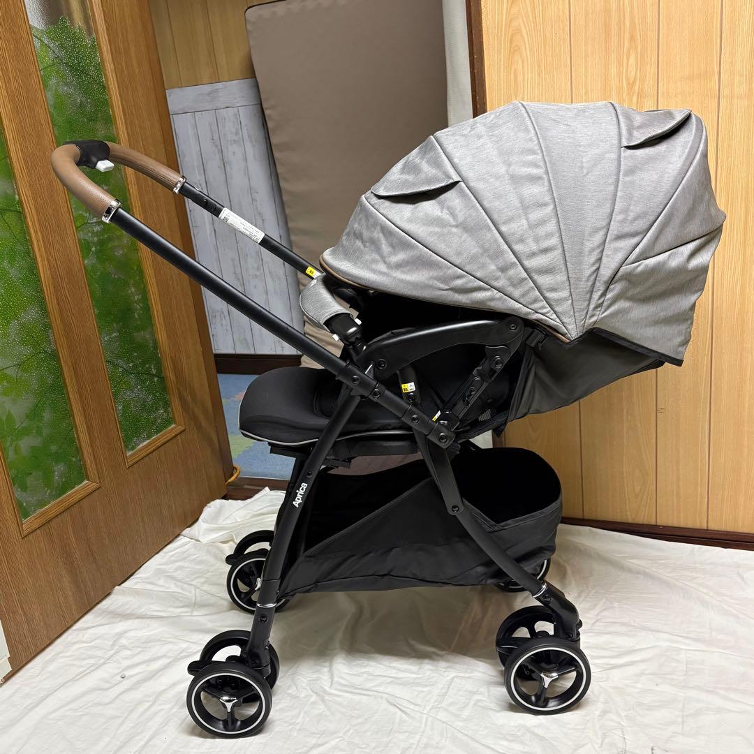 2023年モデル アップリカ ベビーカー ラクーナクッションフリー AC 超美品