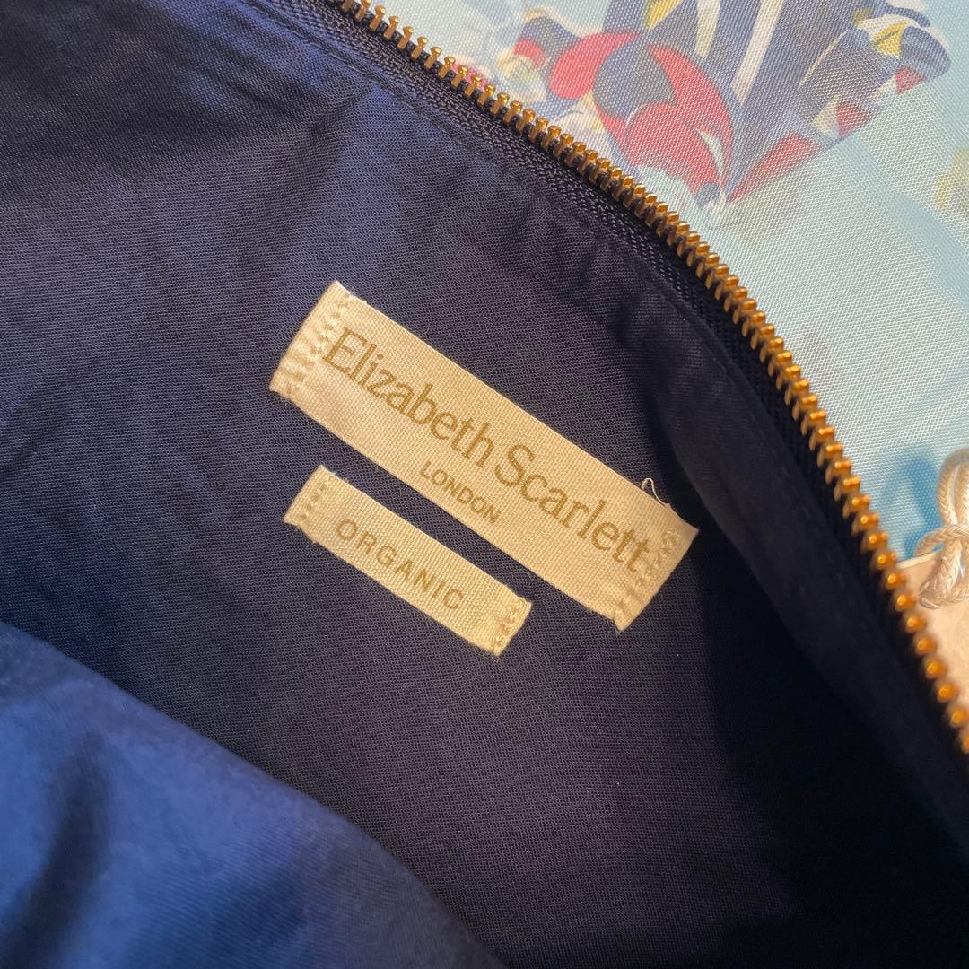 Elizabeth Scarlett クジラ刺繍ポーチ　エブリデイポーチ