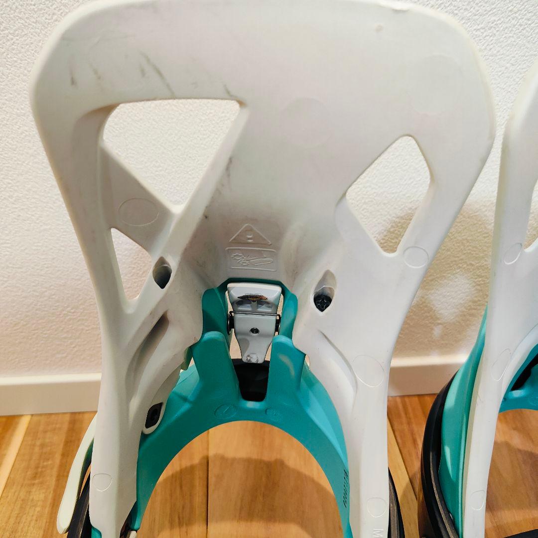 バートン ビンディング ホワイト/ターコイズ　Mサイズ　ステップオン