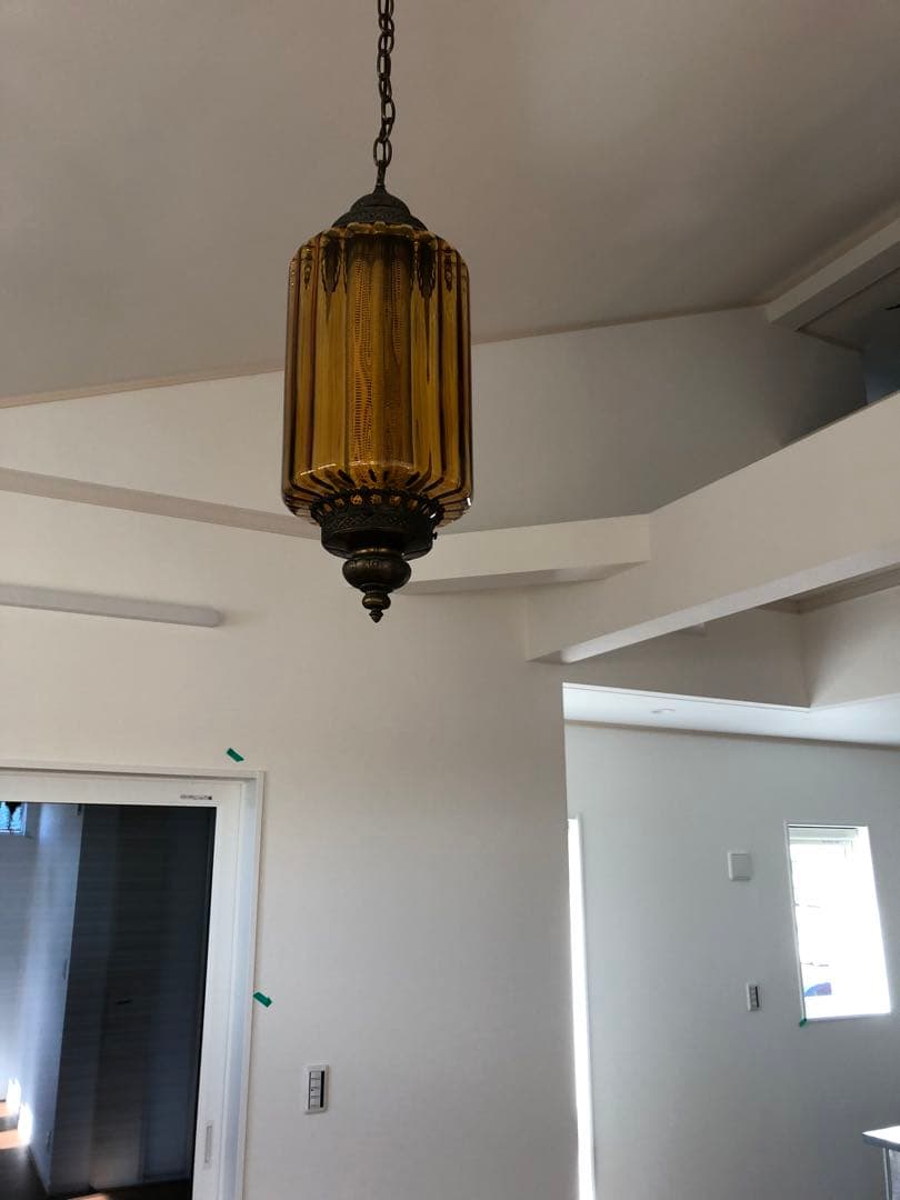 ミッドセンチュリー アンバーガラスペンダントライト