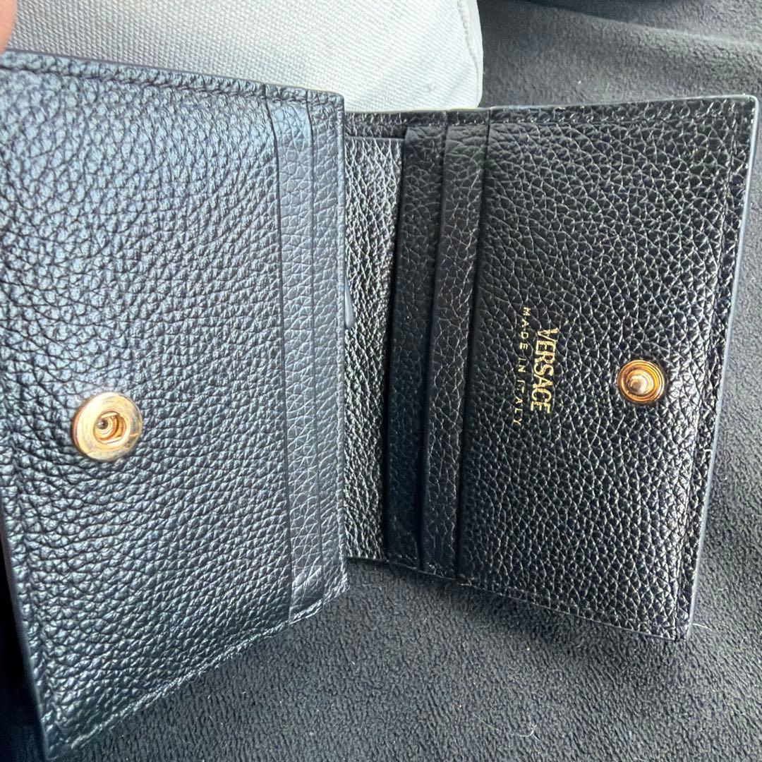 折り財布VERSACE