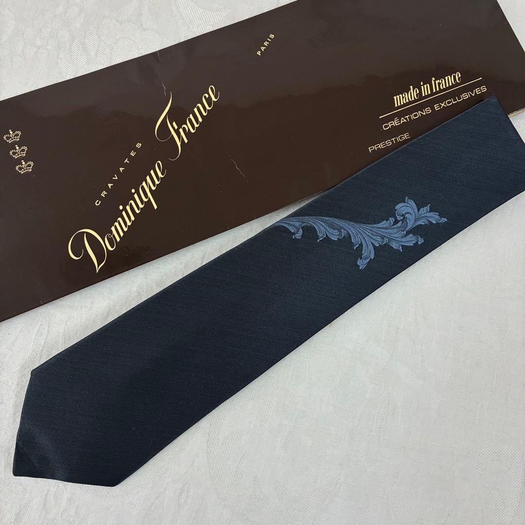 極美品【Dominique France】ネクタイ ネイビー リーフ柄 刺繍