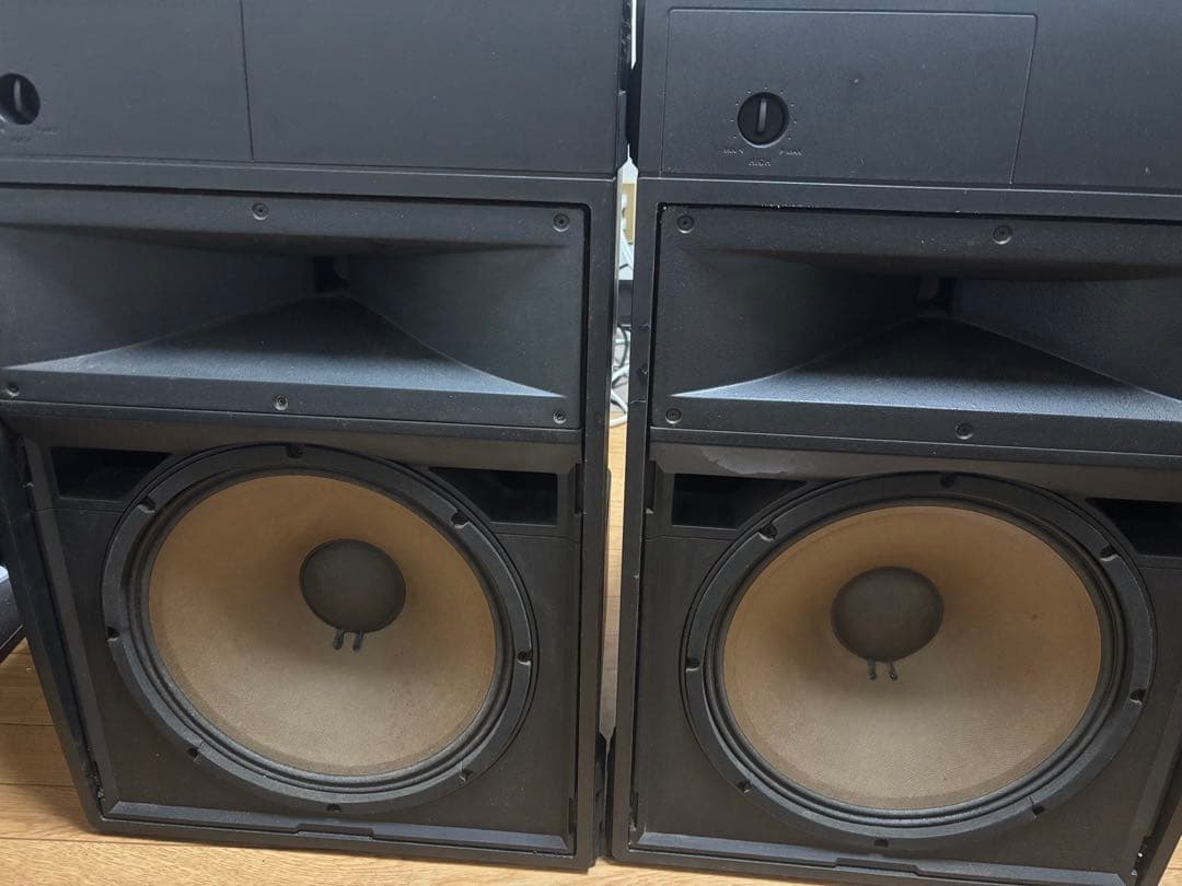 M*)様 JBL CONTROR12SR大型 2ウェイスピーカー