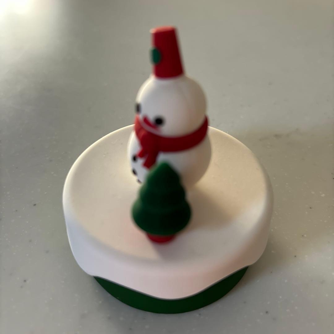 スターバックス クリスマスボトル　雪だるまとクリスマスツリー
