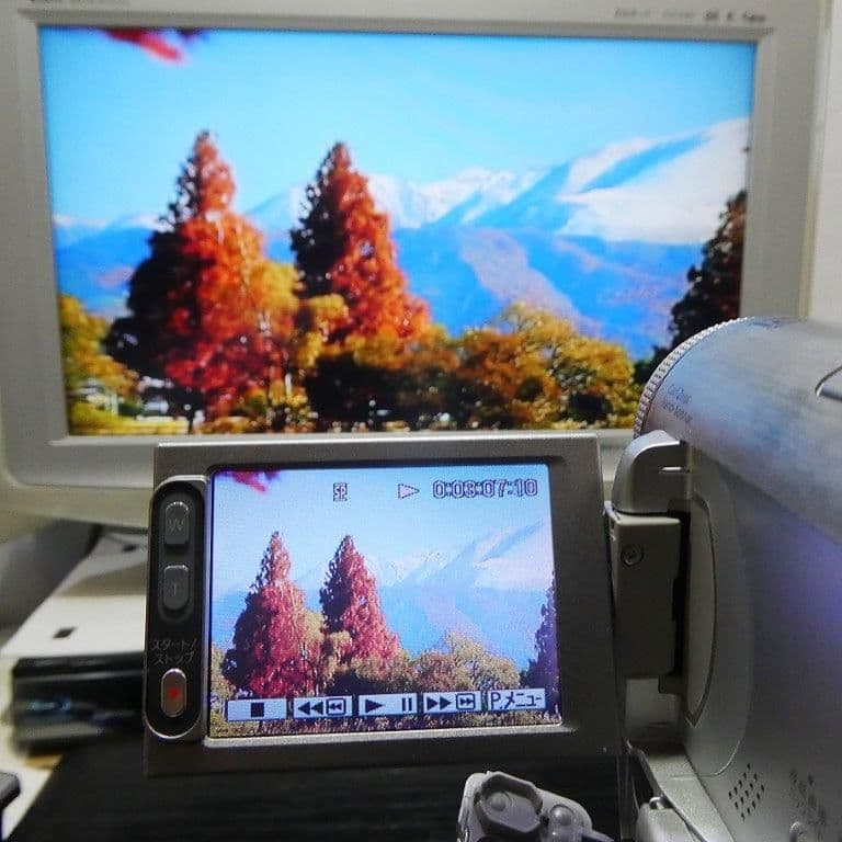 動作品ソニー DCR-PC350 MiniDVビデオカメラ　DVDダビングに最適