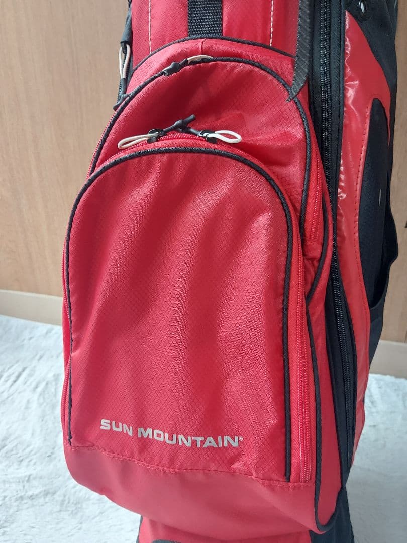 美品 訳有格安〈SUN MOUNTAIN〉超軽量キャディバッグ サンマウンテン