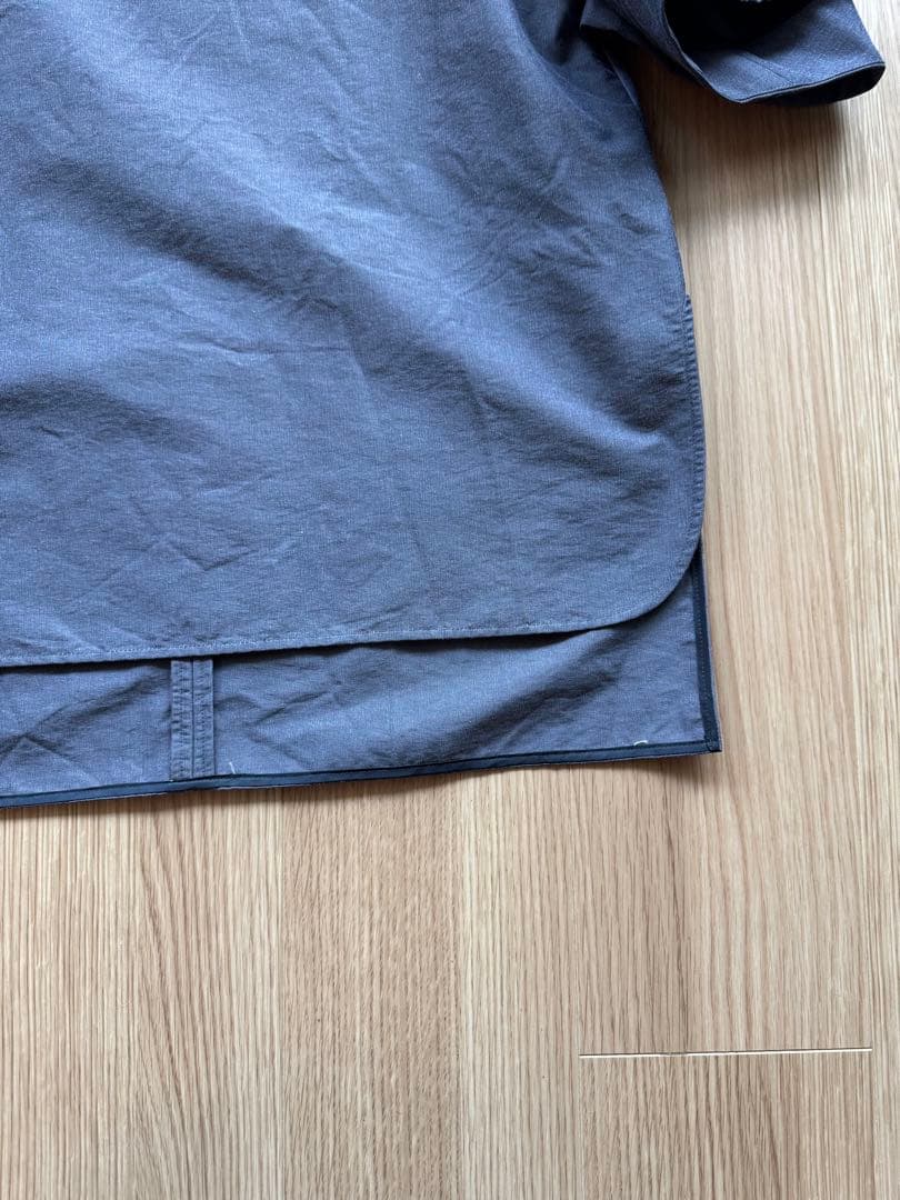 LOHEN ベルスリーブブラウス