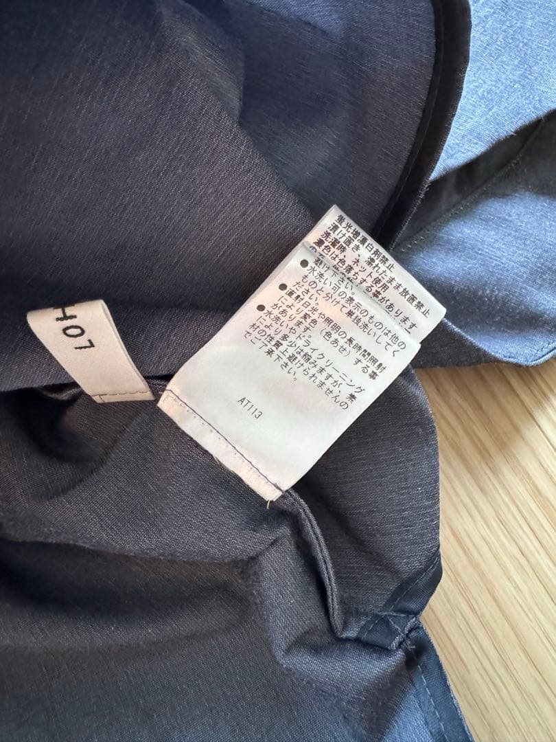 LOHEN ベルスリーブブラウス