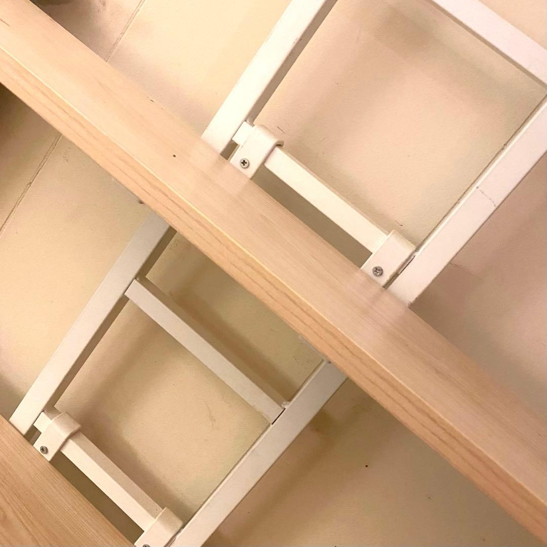 突っ張り壁面　TVラック