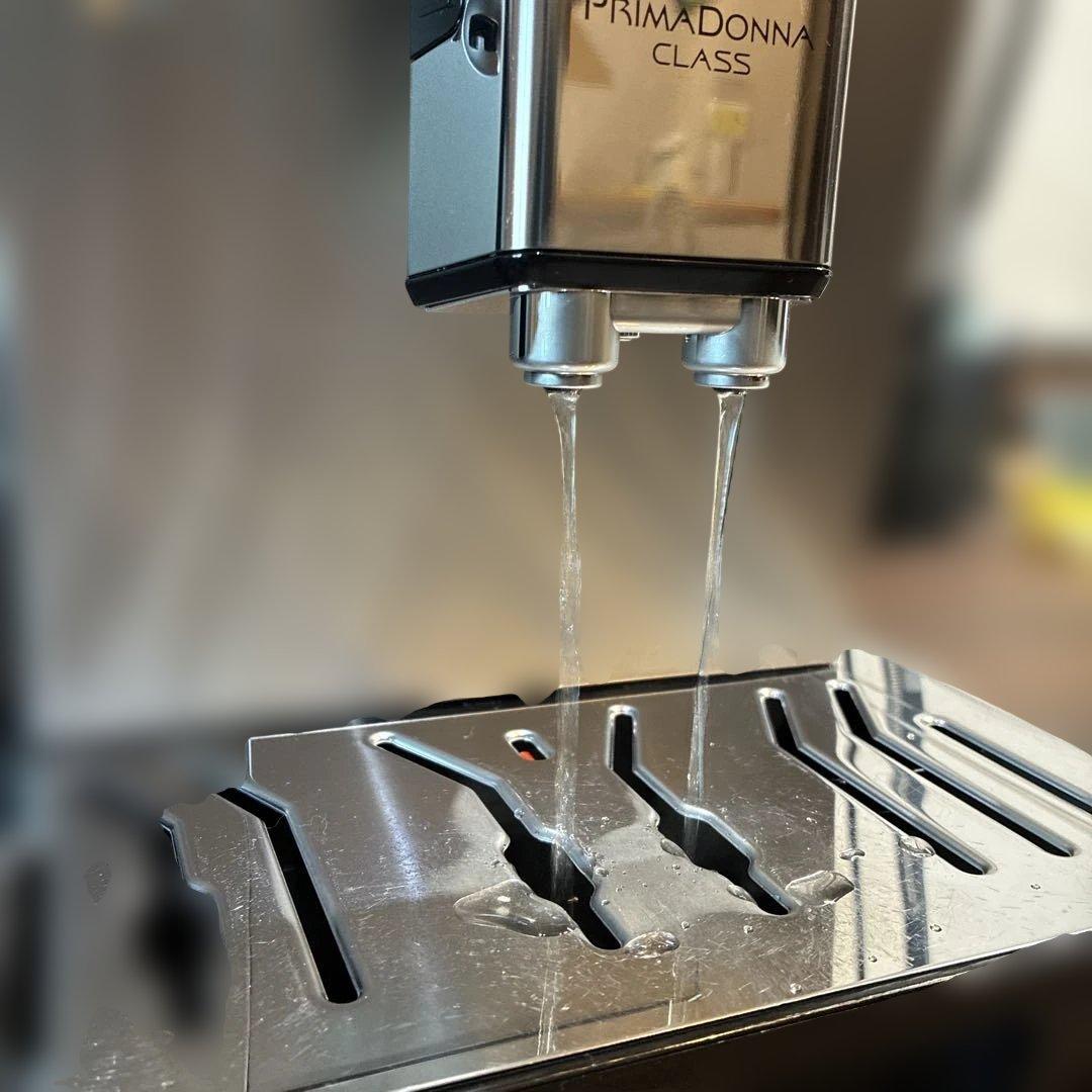 最上位機種 デロンギ 全自動コーヒーマシン 「プリマドンナクラス」 中古