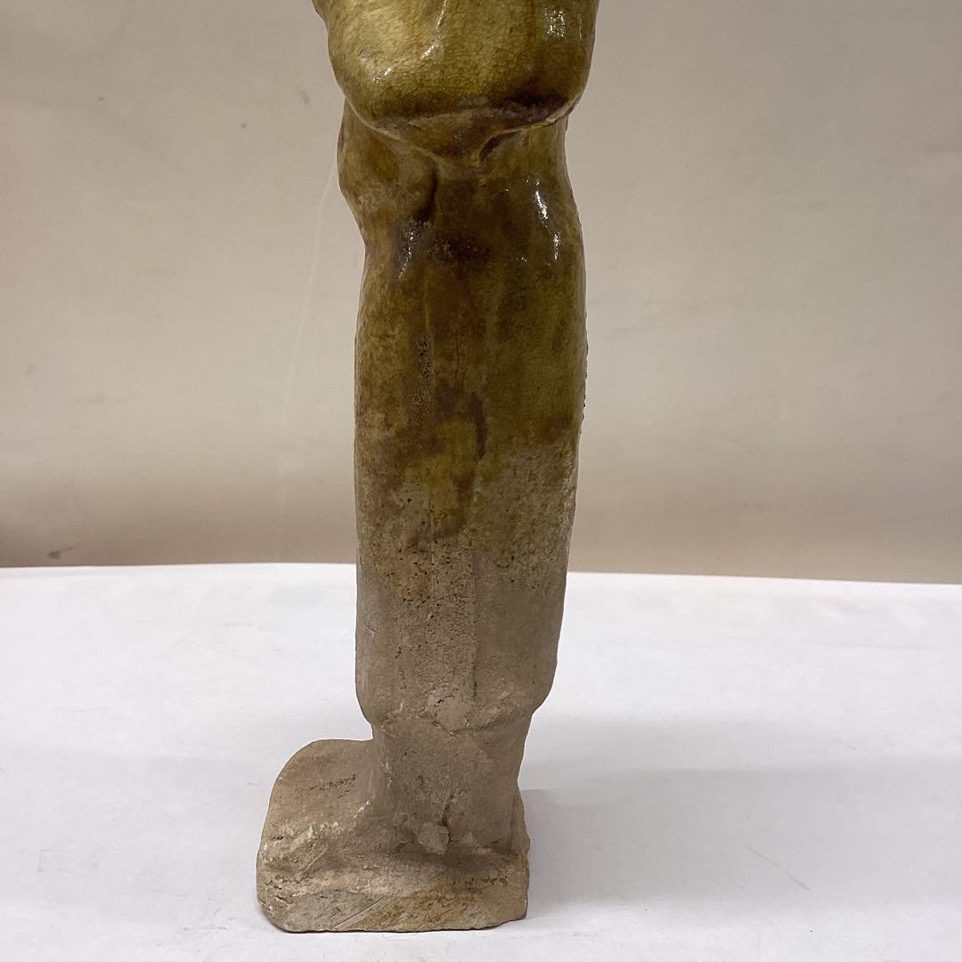 古代中国加彩佣(遼時代の兵士の像です)