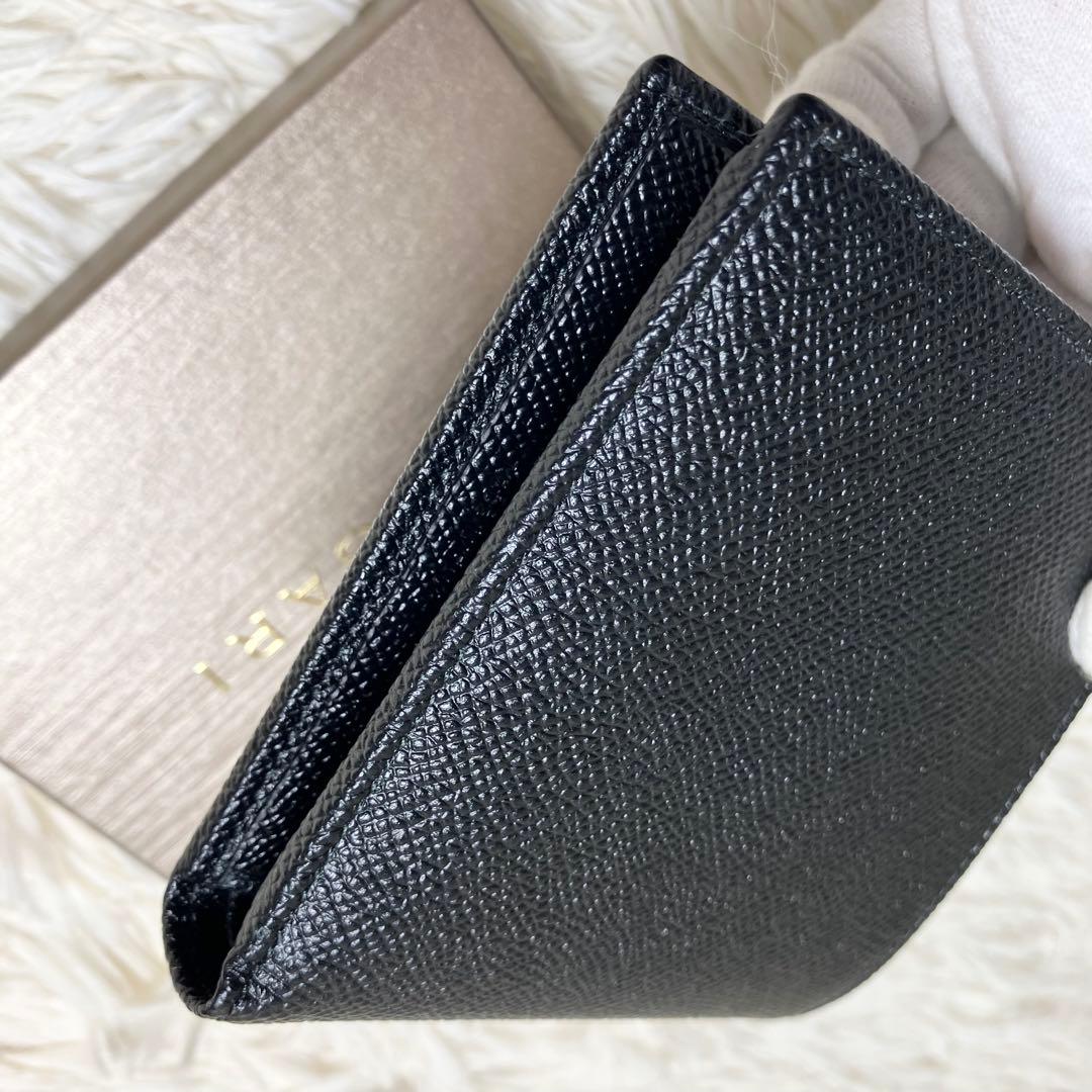 【未使用】ブルガリ 折り財布 ビーゼロワン レザーブラック IC搭載