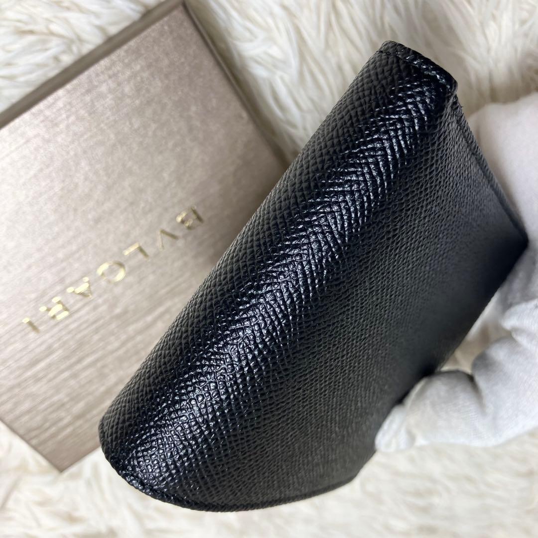 【未使用】ブルガリ 折り財布 ビーゼロワン レザーブラック IC搭載