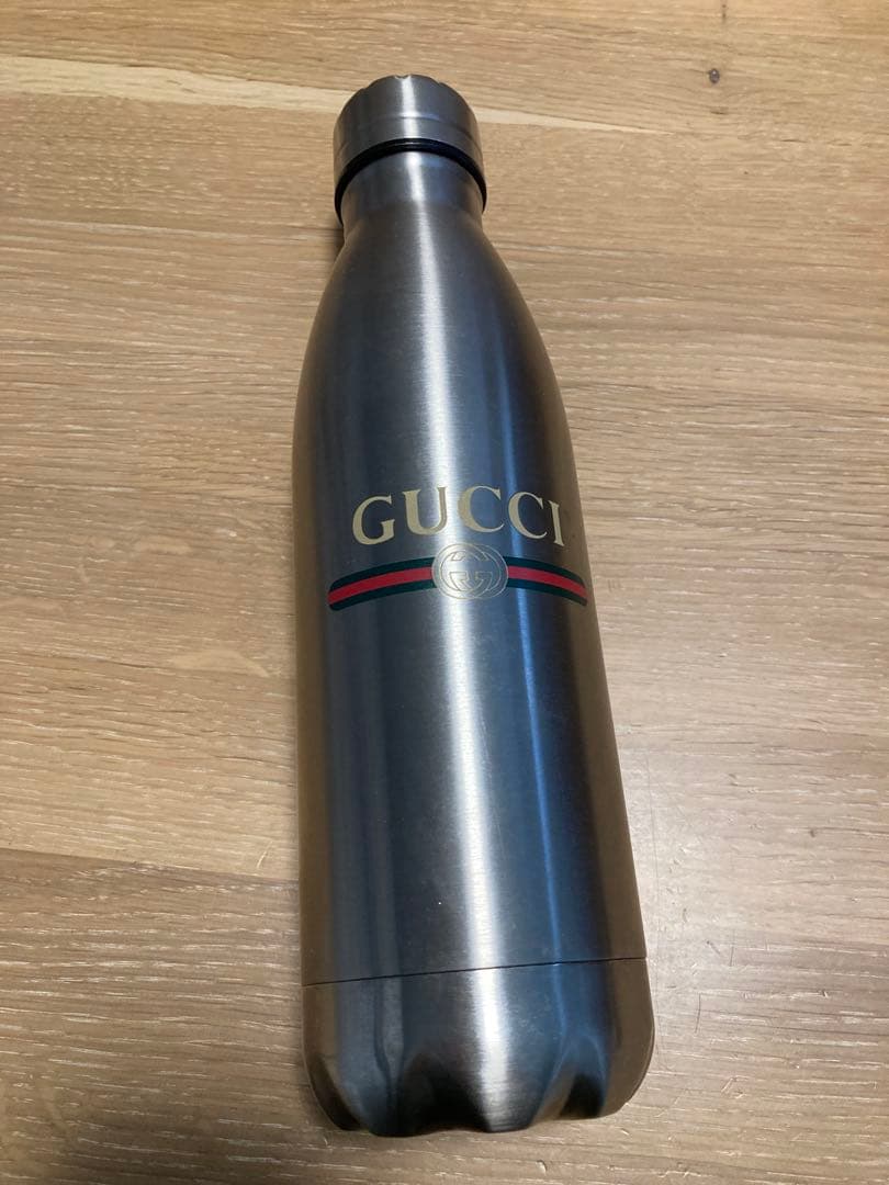 非売品未使用 GUCCI 水筒