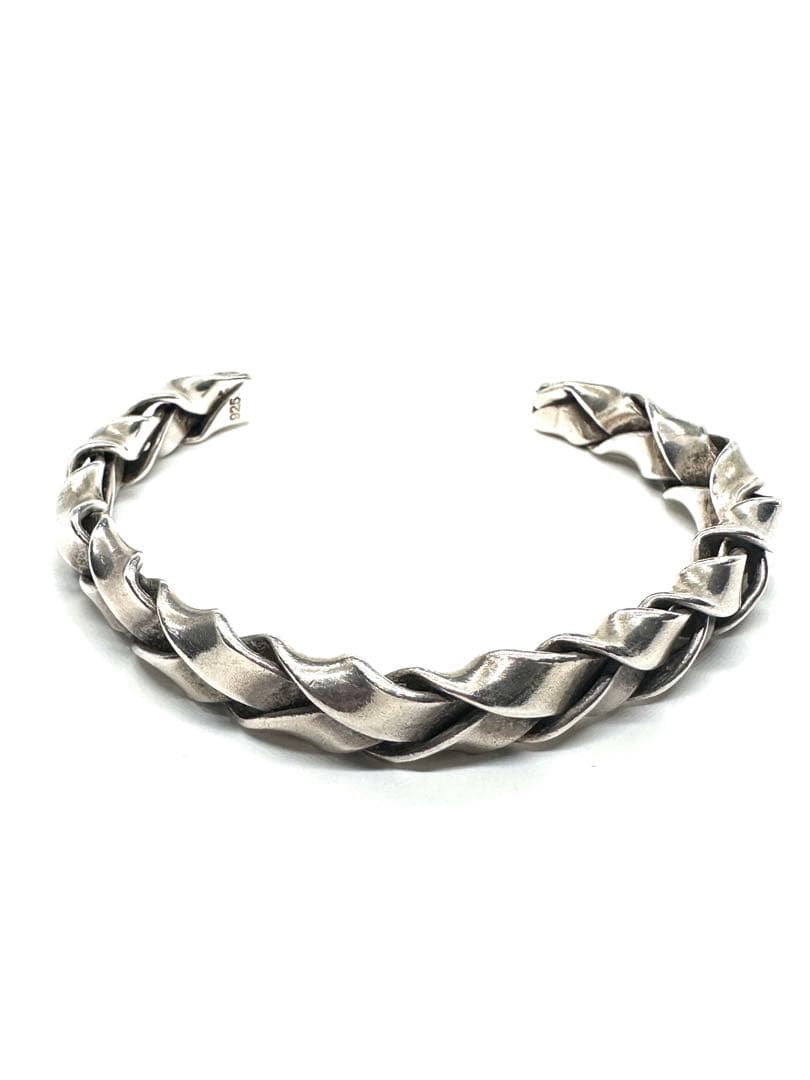 オールド silver925 ねじれデザイン シルバーバングルL671