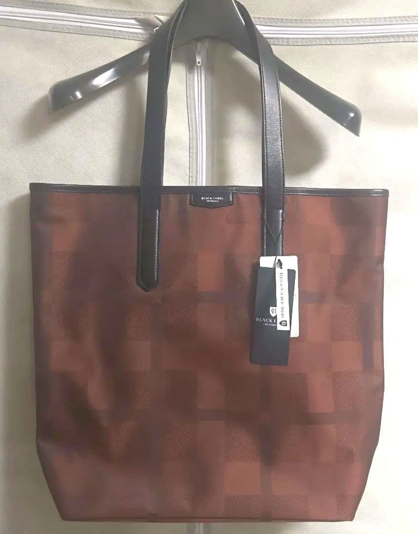 ✨新品タグ付き　定価約4万円　ブラックレーベル　トートバッグ　シャドーチェック