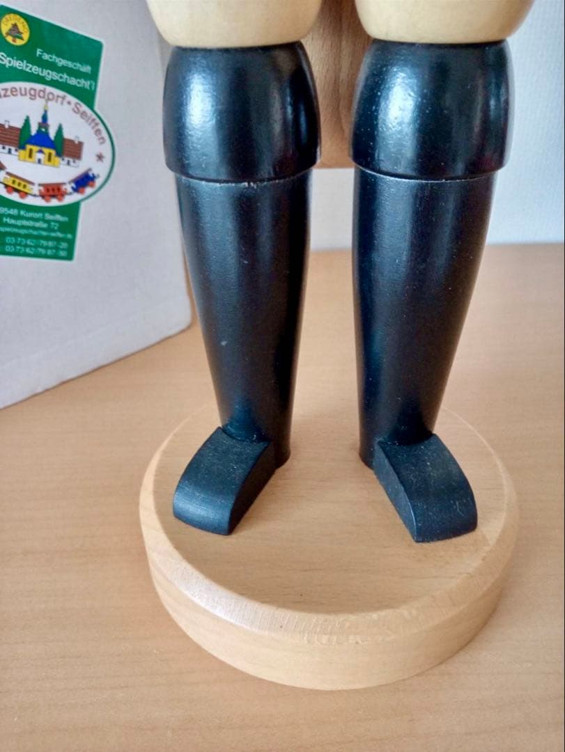 くるみ割り人形　ドイツ　ザイフェン　王様　39㎝　箱有り