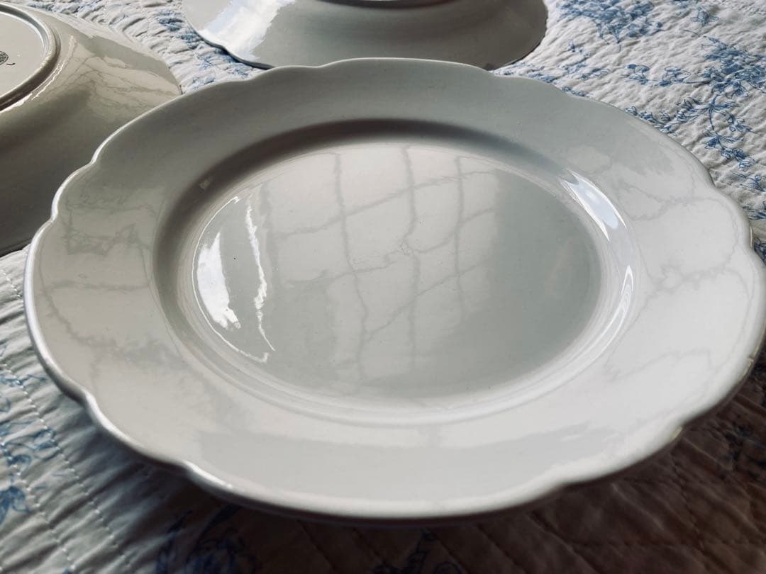 3枚組 BOCH アンティーク 花リム 白　ディナー皿23cm