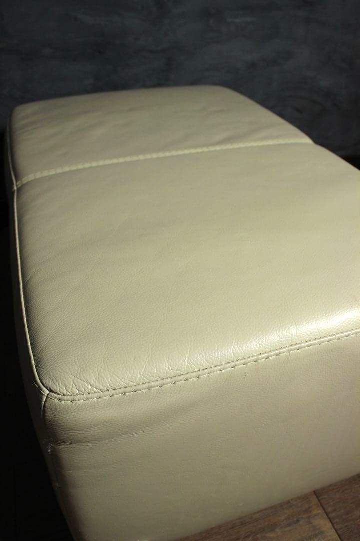 首都圏送無料〜M gallery40万前後 本革ソファ オットマン クリーム白