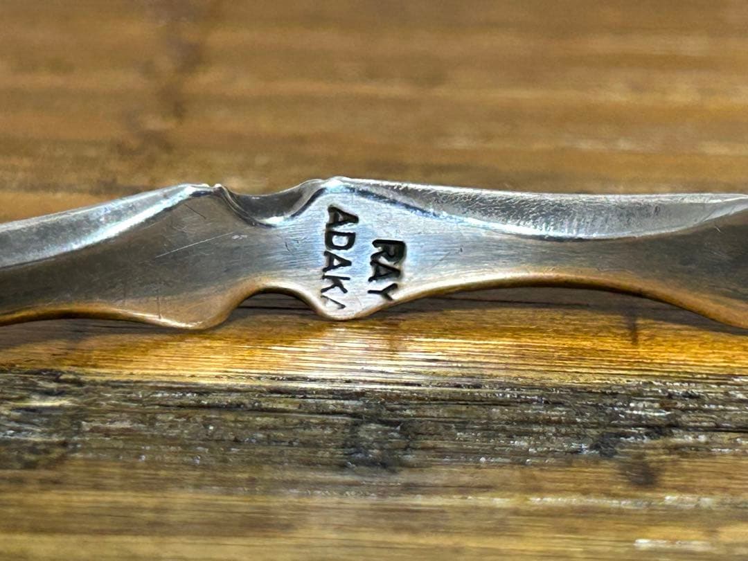 極美品　RAY ADAKAIレイアダカイ　ナバホ族 トライアングルバングル