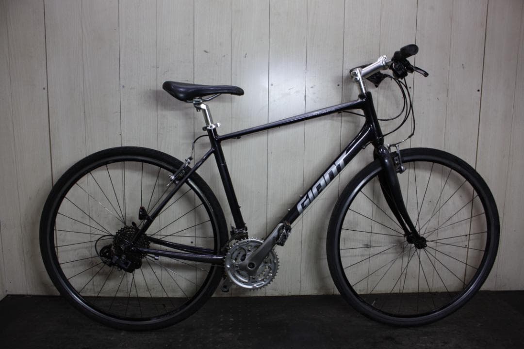 GIANT ESCAPE R3 700C アルミ 24速 500mm クロス