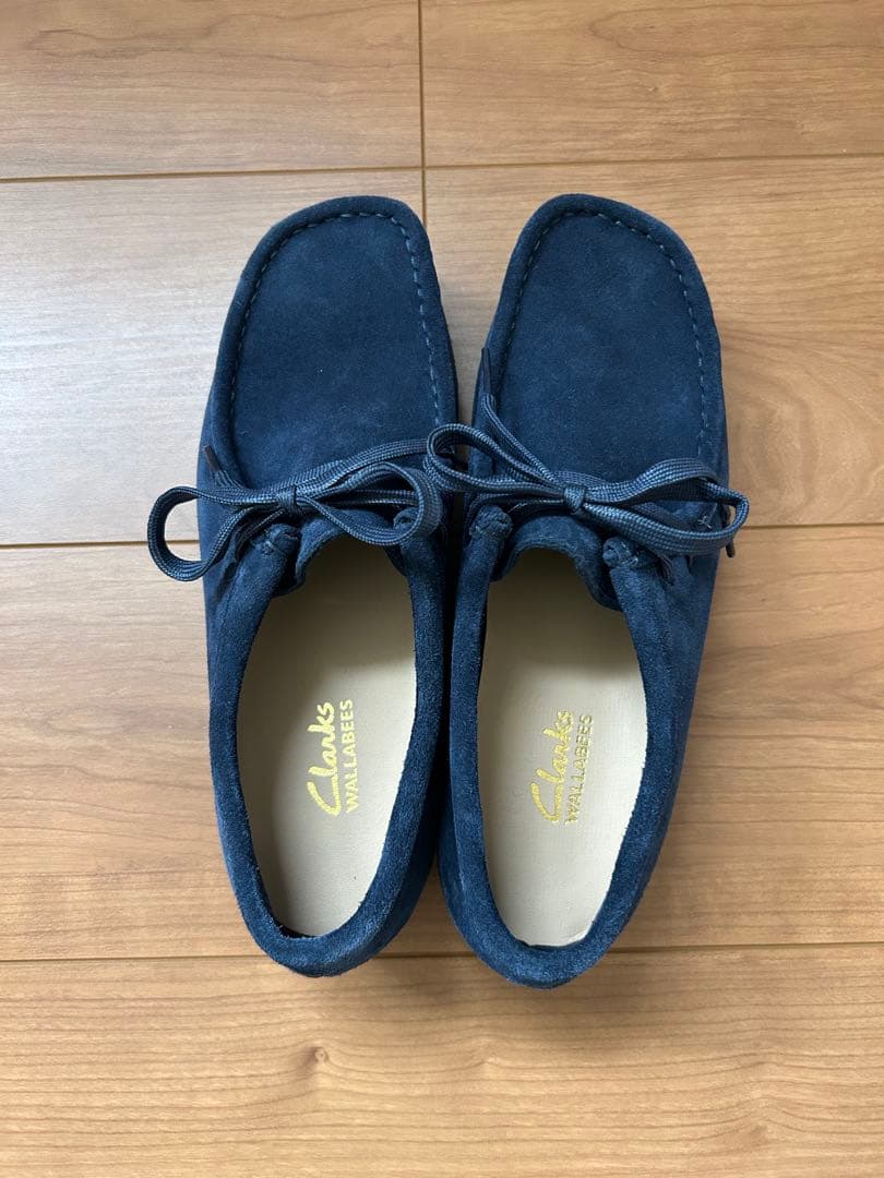 いちごいちご クラークス ワラビー ローカット CLARKS