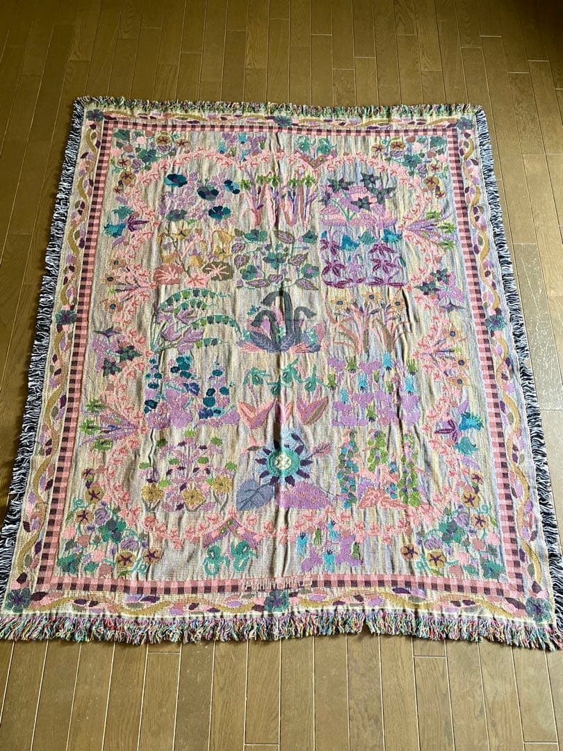 The rug barn’s ラグ　Claire murray デザイン