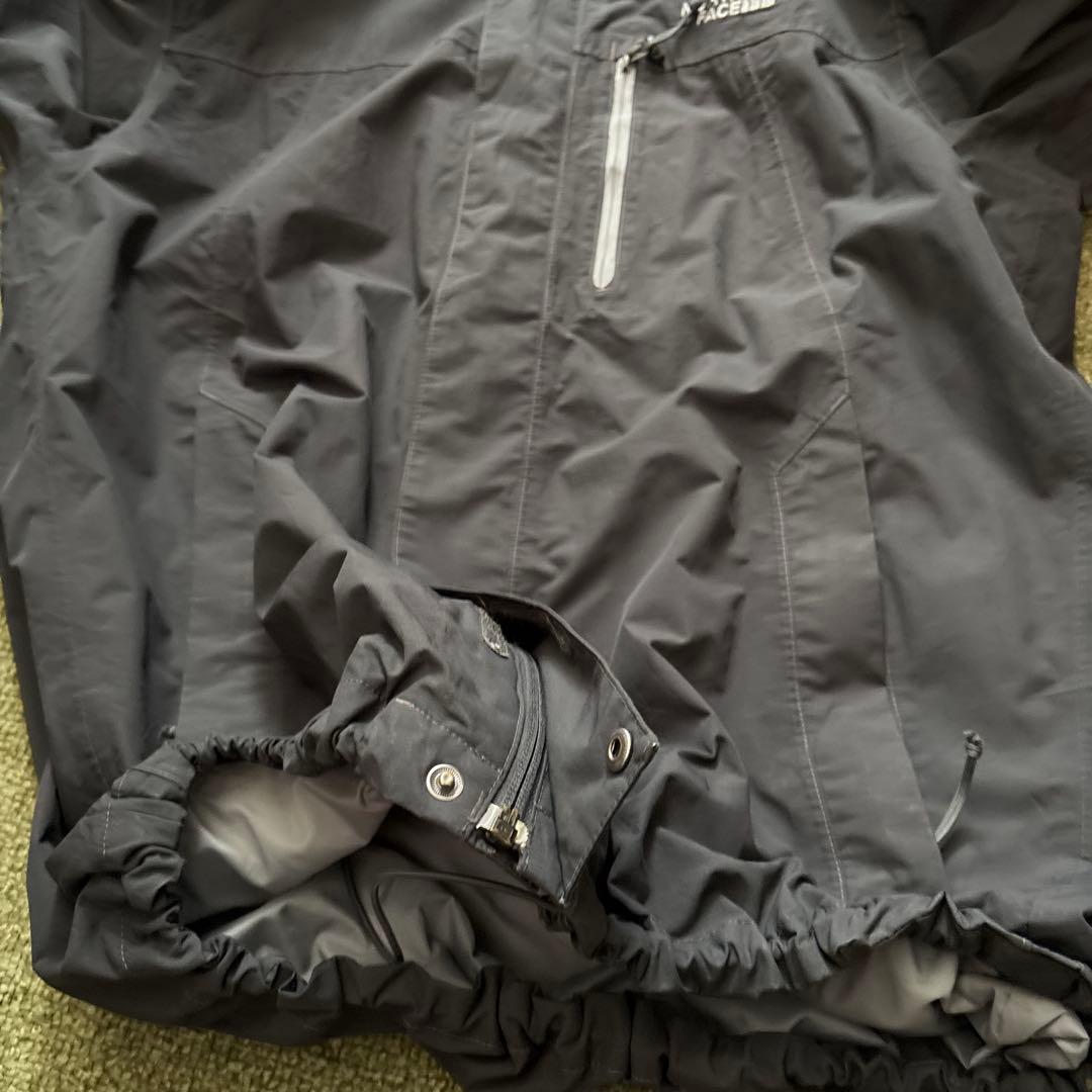 THE NORTH FACE ダークグレー マウンテンパーカー