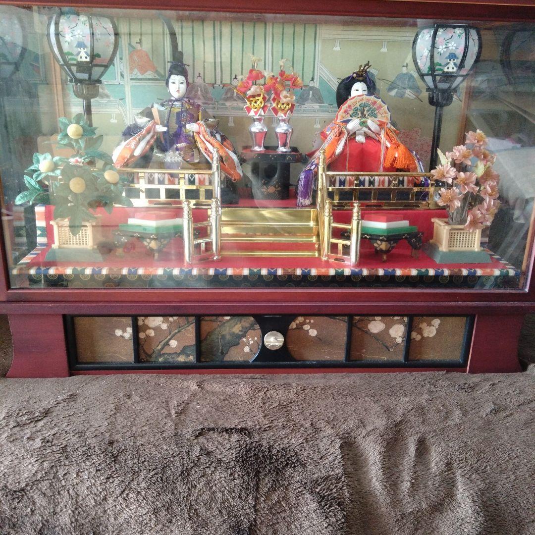 伝統的なひな人形 　　50年以上前のものなので箱が少し傷んでます。
