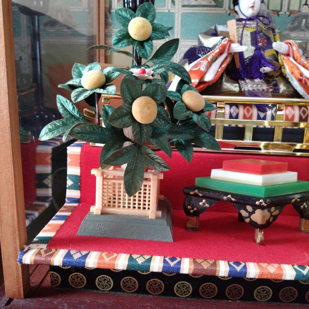 伝統的なひな人形 　　50年以上前のものなので箱が少し傷んでます。