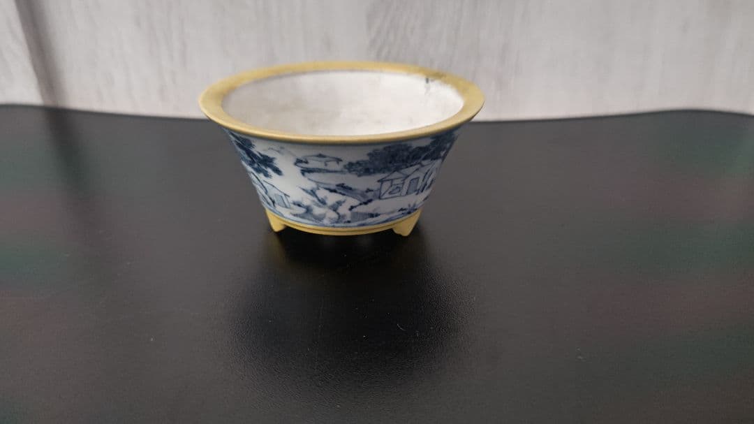 植木鉢　染付鉢　写し品　中古品