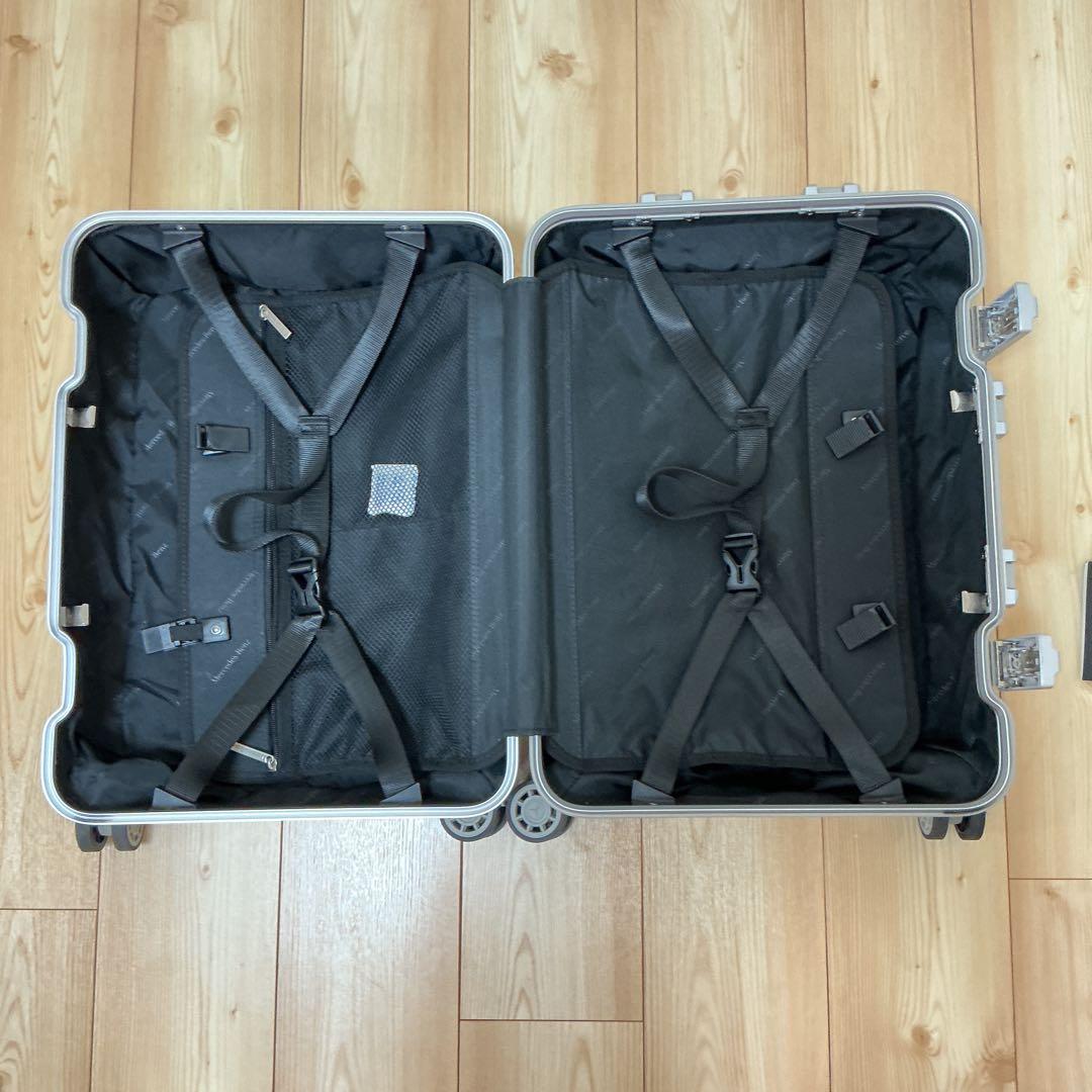 Mercedes メルセデス・ベンツ キャリーケース 機内持込み