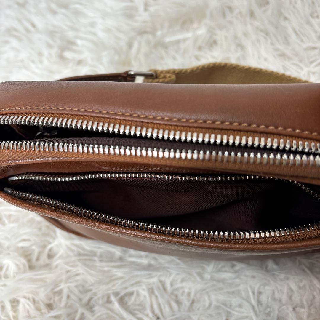 00s 【old coach】5446 shoulder bag brown