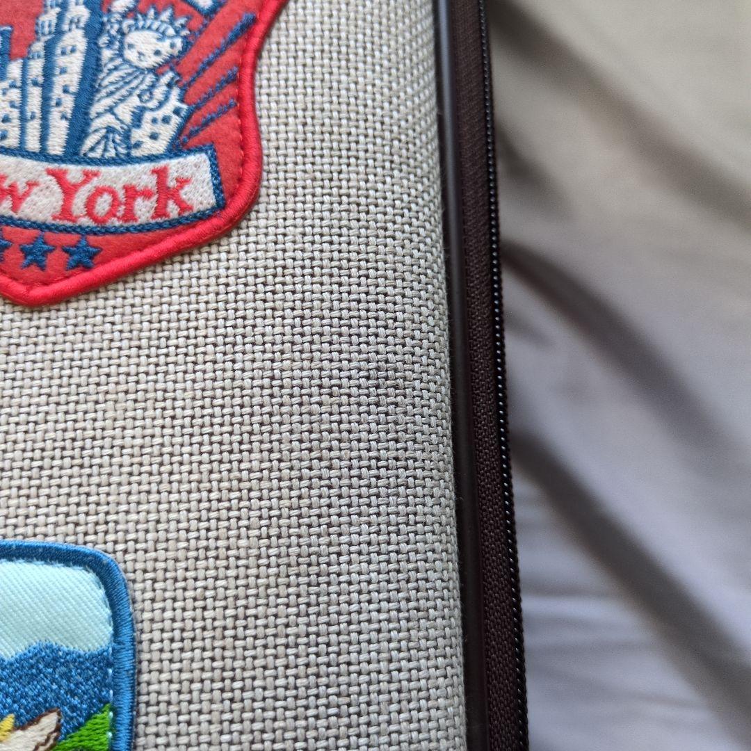 familiarファミリア・エースキャリーケース 4輪　非売品