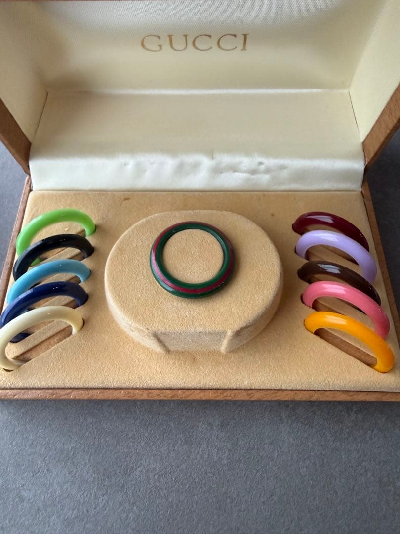 GUCCI アナログ腕時計 交換用ベゼル付き