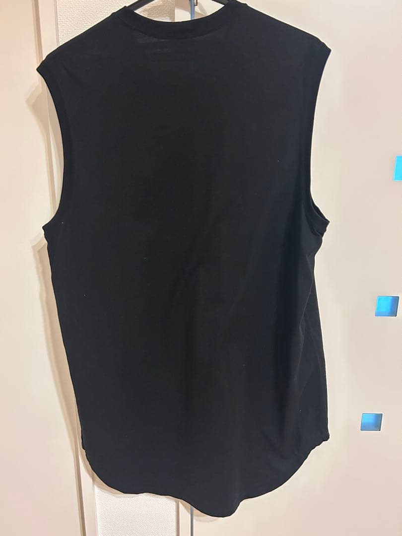 超激安最終値下げ❗️超美品❗️ユリウスlimitedプリントノースリーブタンクトップ