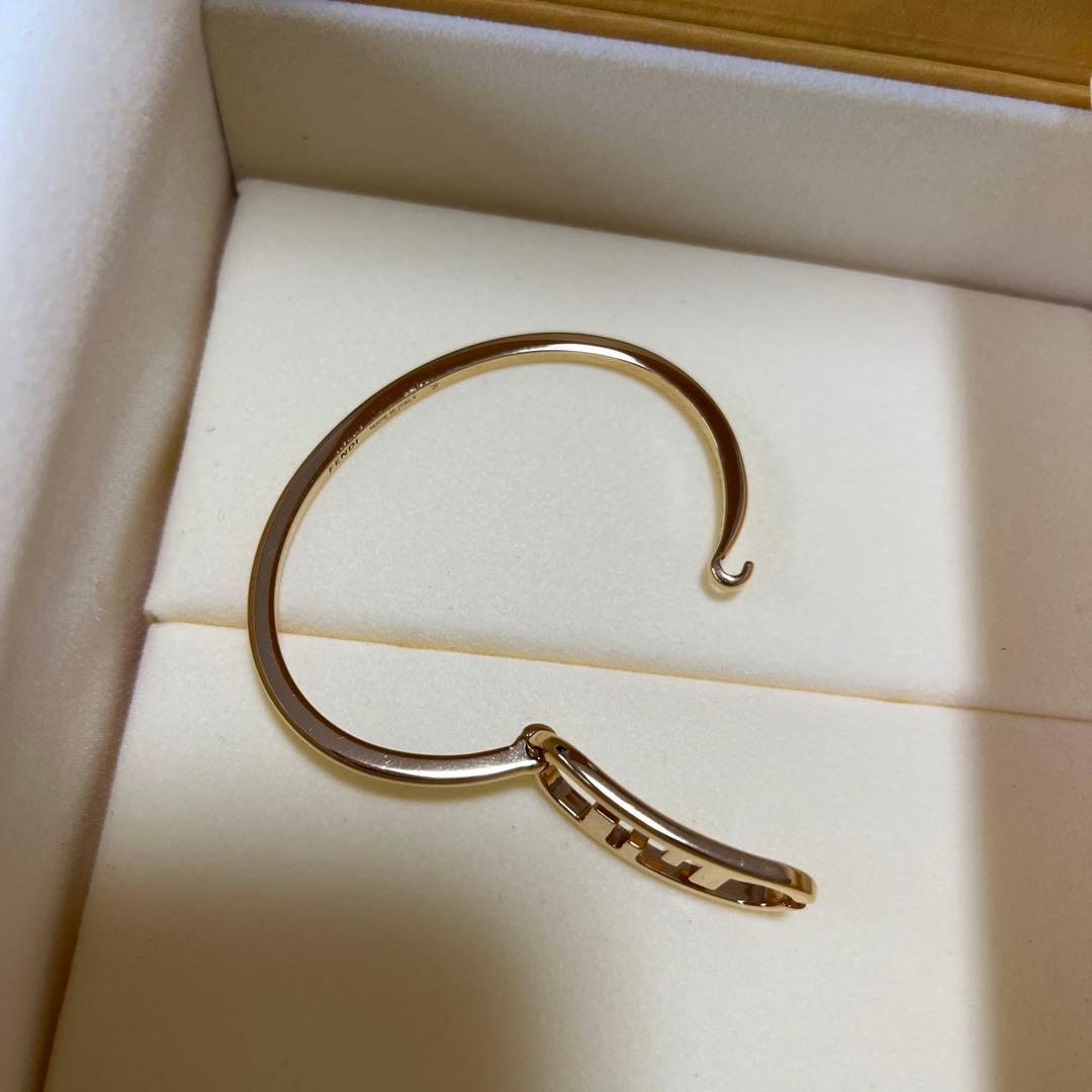 フェンディ★オーロック★バックル★ブレスレット★腕輪★ゴールド