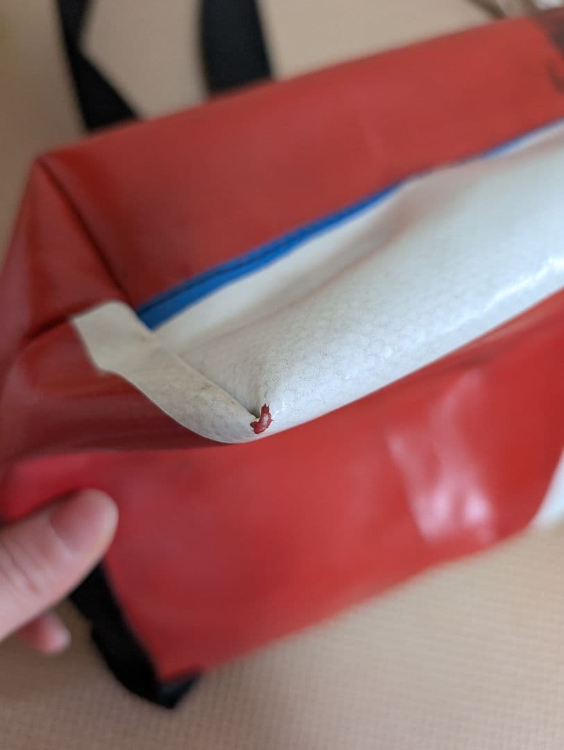 FREITAG ショルダーバッグ 赤×白