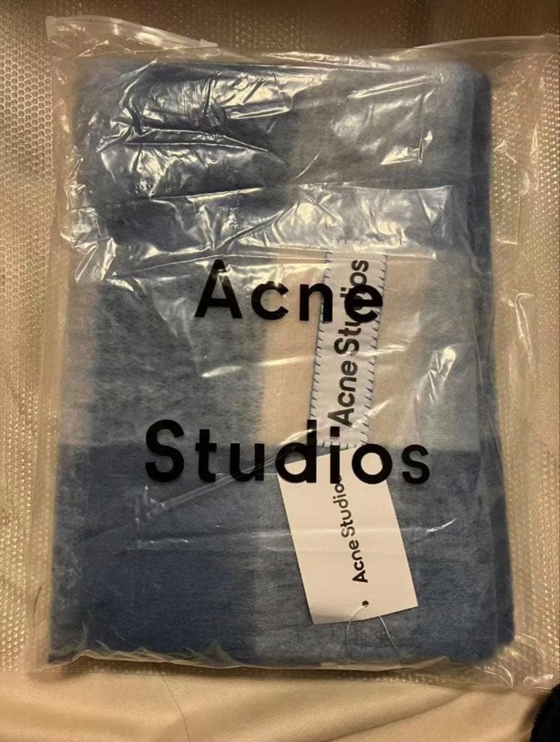 新品未使用　Acne Studios モヘアチェックスカーフ マフラー