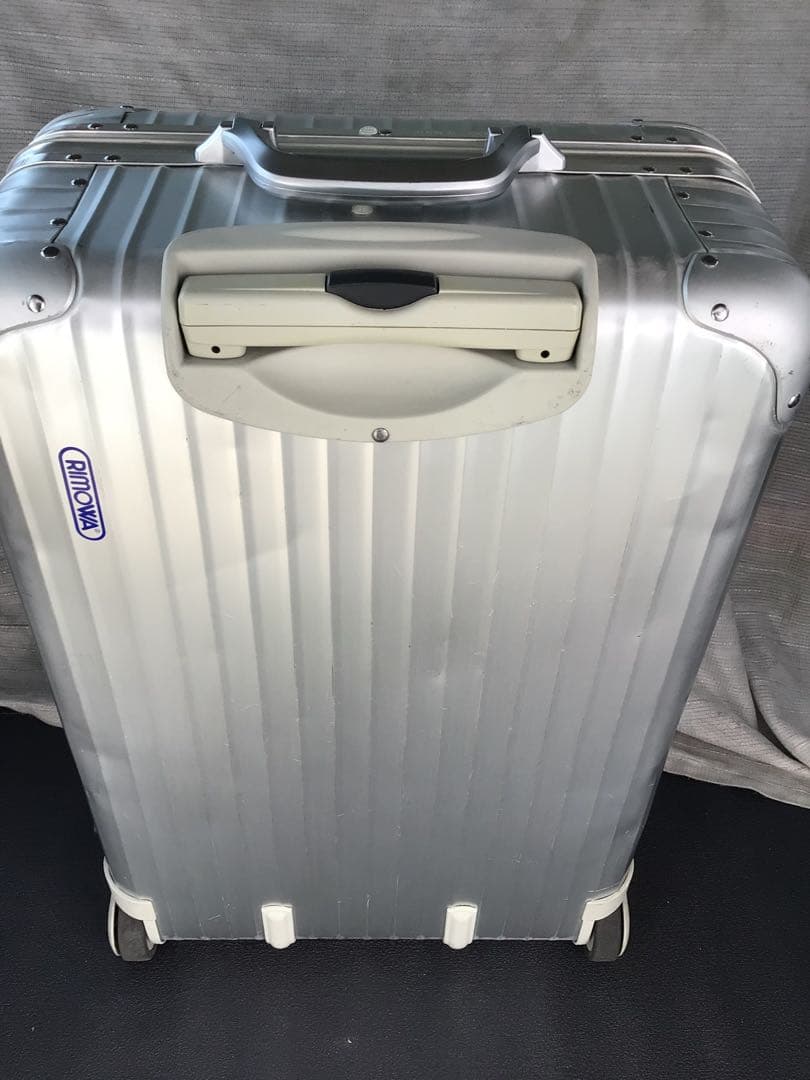 希少、廃盤リモワトパーズ63Ｌ2輪の商品です。