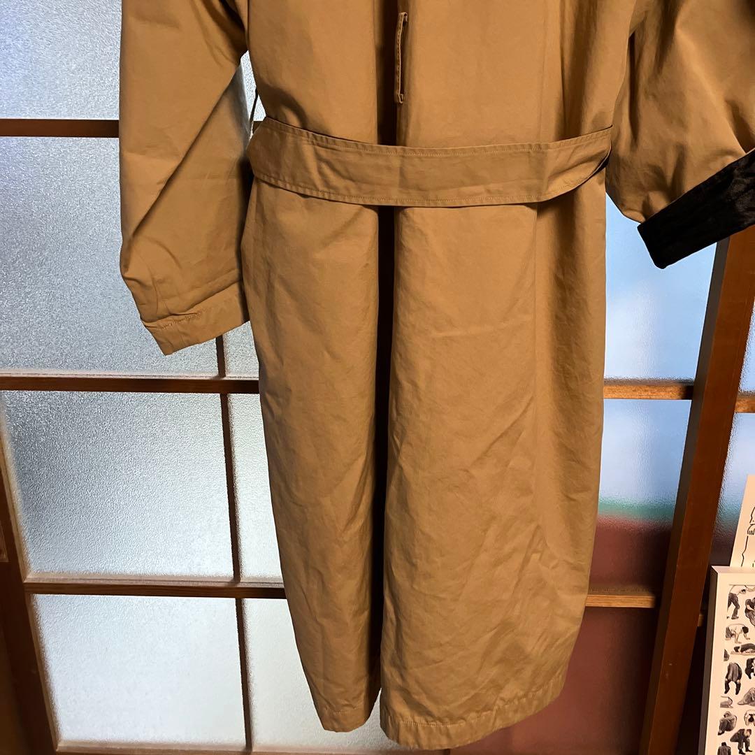 ベージュ/ブラック トレンチコート ロング丈