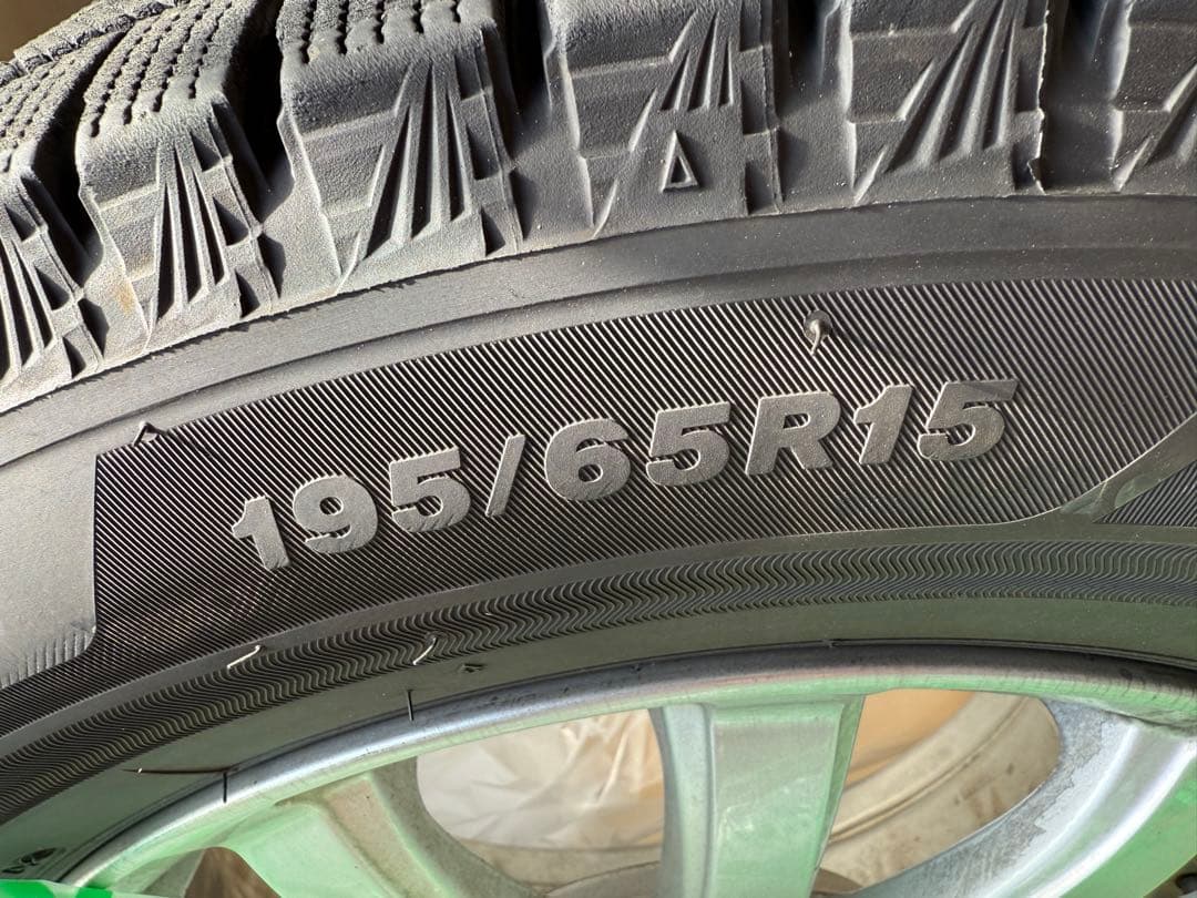 メーメーメー様【専用】 VRX3 195/65R15 スタッドレス4本