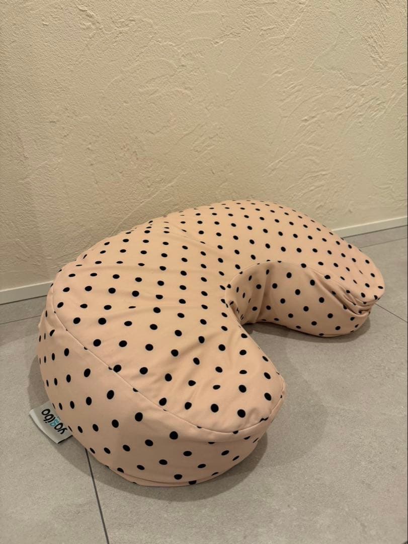 床ずれ防止用品 Yogibo Mega Moon Pillow Cow/Dot Edition