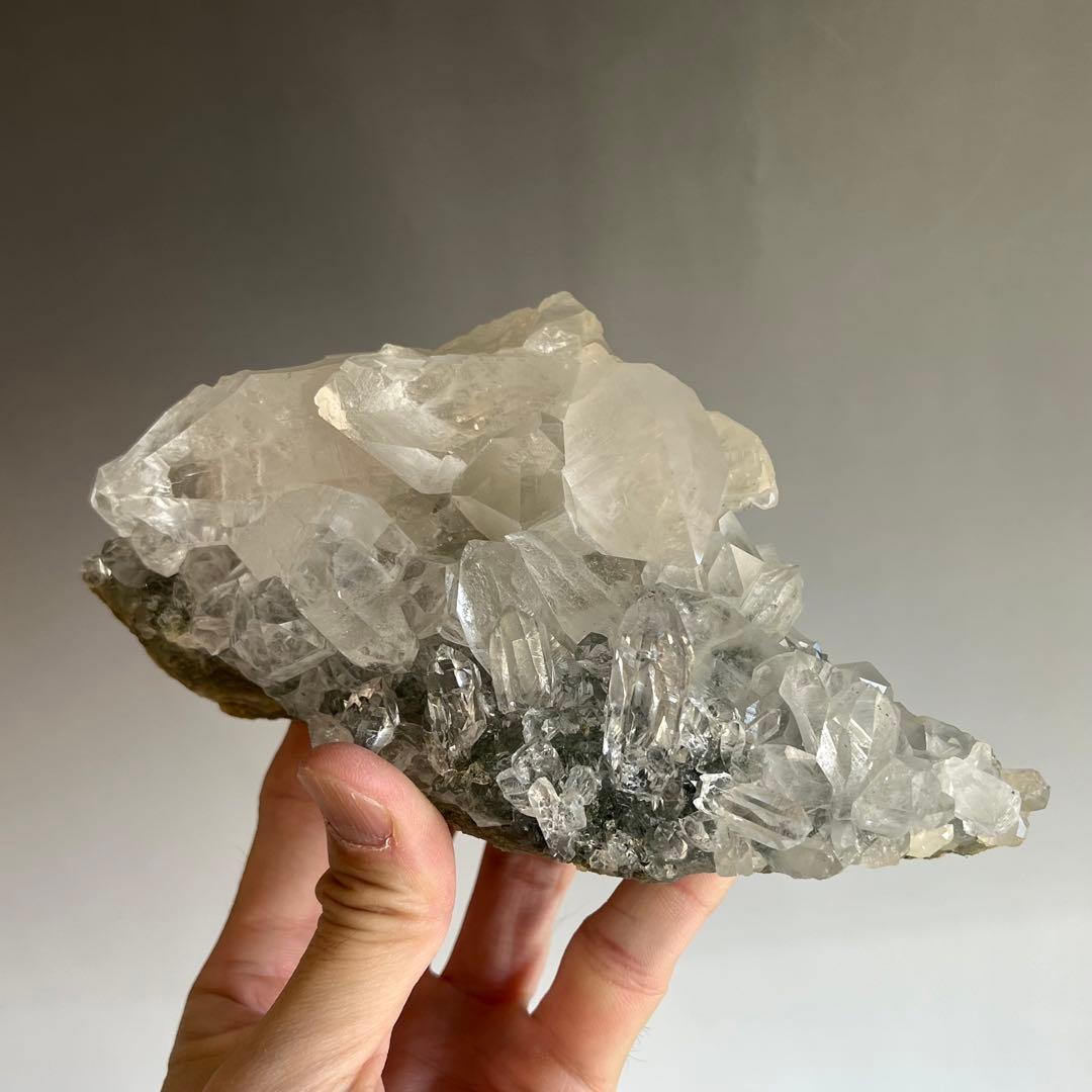 ヒマラヤ水晶　マニハール産　クローライト　クラスター　5