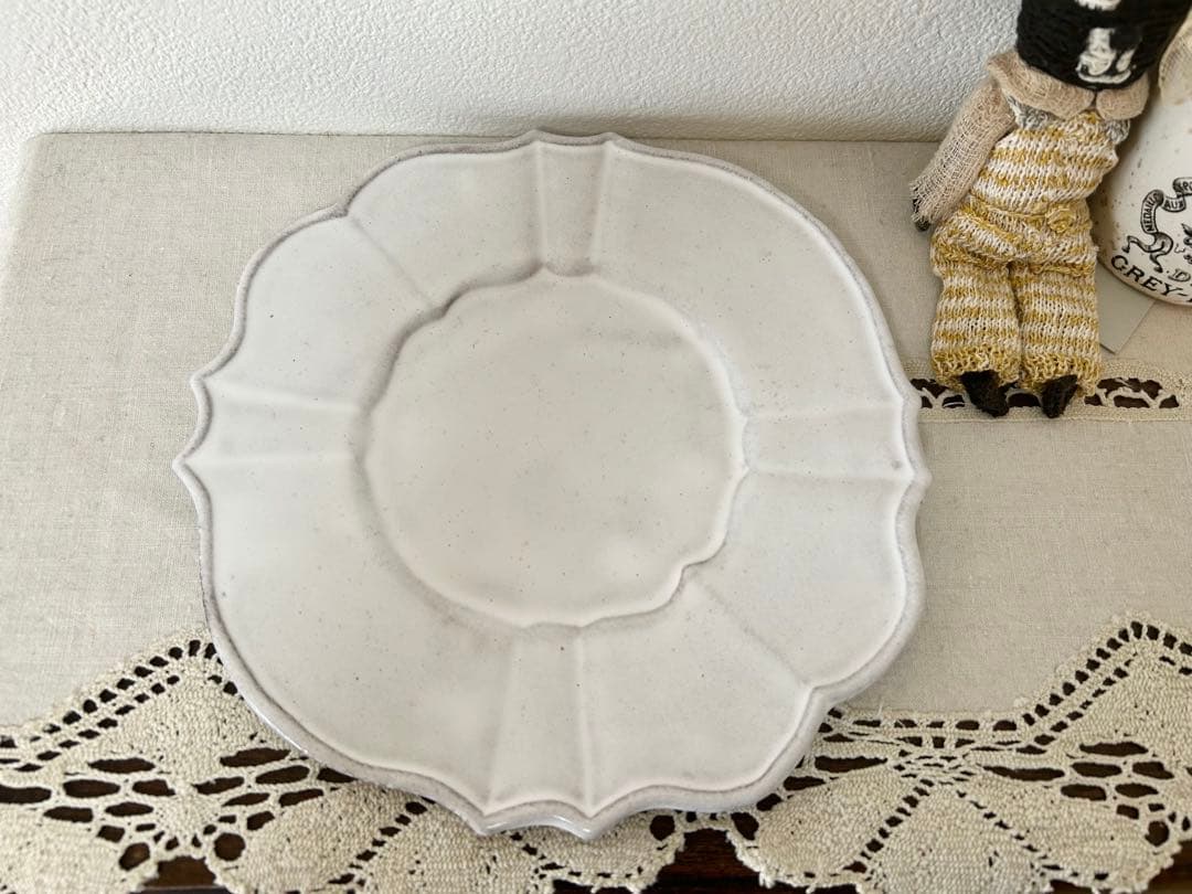 JUDYASTIER de VILLATTE プレート3、1セット