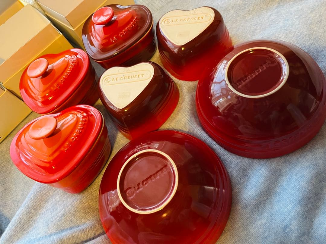 新品⭐︎お得‼️ルクルーゼ⭐︎7点セット♪ハート型とボウルのセット⭐︎赤系まとめ売り♪
