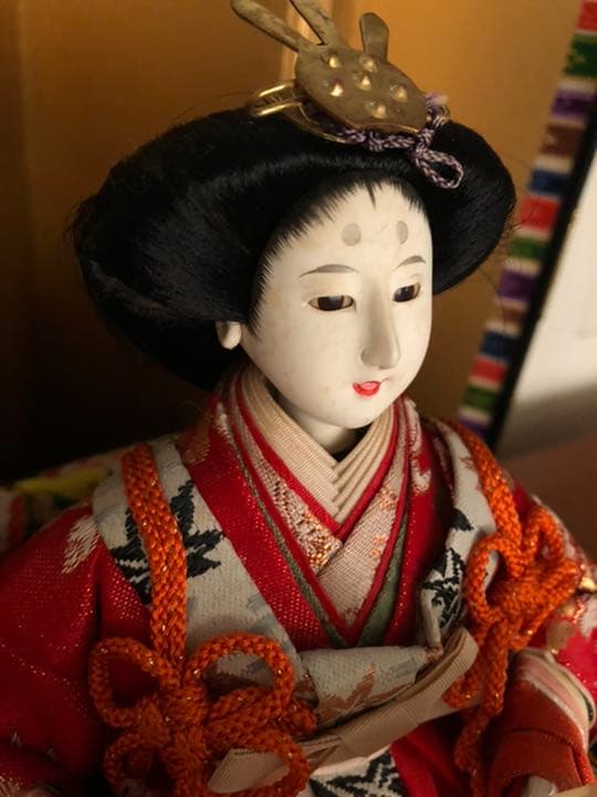 中六　雛人形