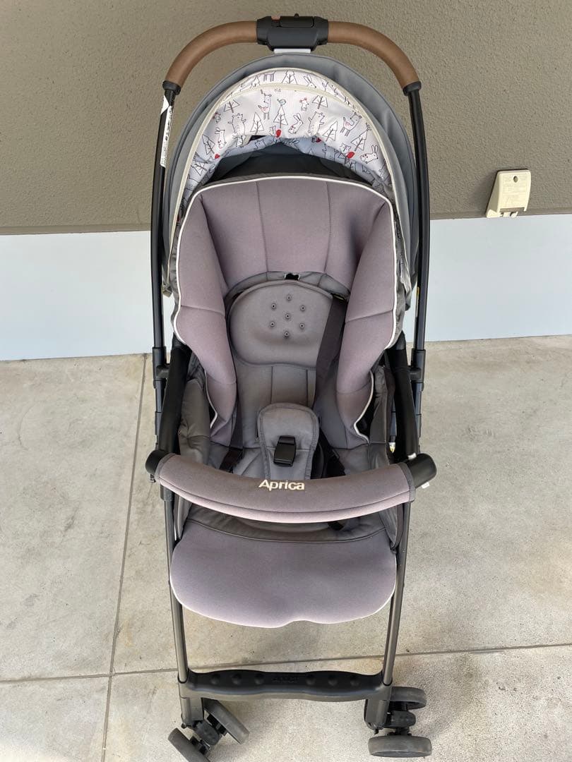 カルーンエアーメッシュアップリカAB型ベビーカーグレー