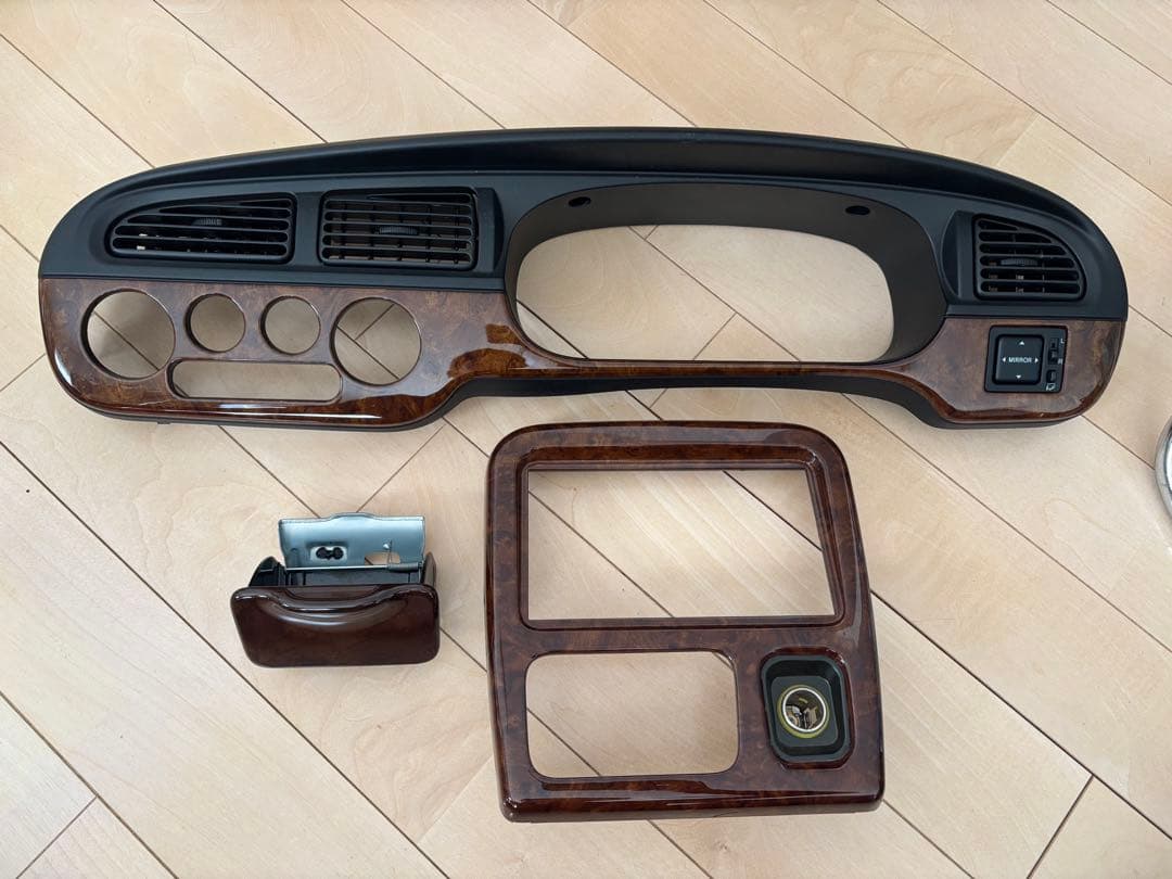 ダイハツ　ミラジーノ　L700S ウッドパネル　メーター　灰皿　オーディオパネル