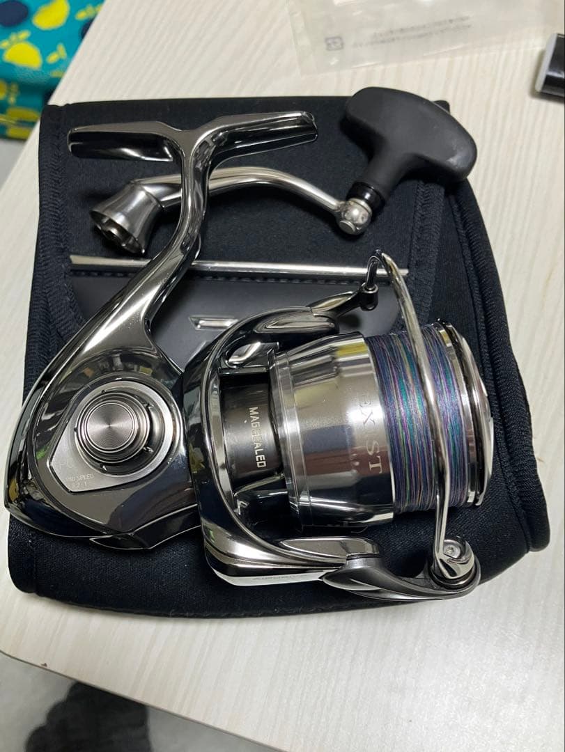 【美品】22イグジストPCLT2500